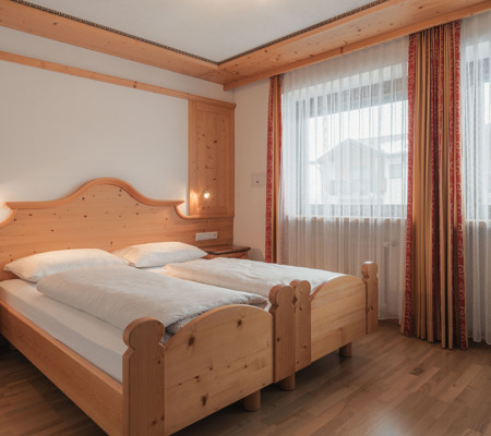 DZ Nebenhaus ohne Balkon